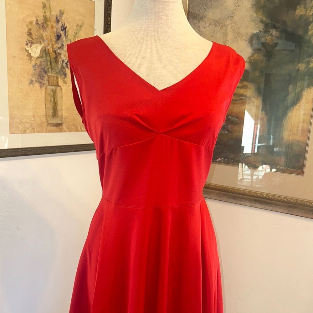 NWT Sucrefas Vibrant Red Sleeveless Dress Size Large - Picture 2 of 12